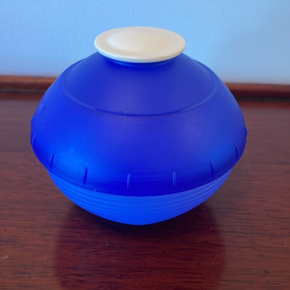 Tupperware 7-Piece Squeeze It Gourmet Decorator Ball Set - Picture 3 of 11